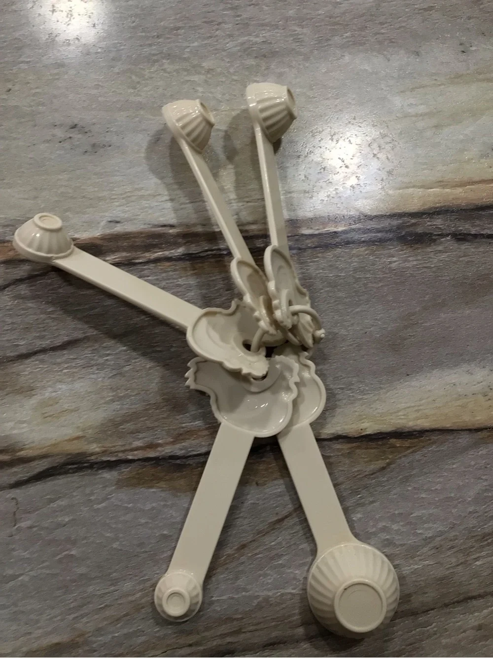 Paula Deen Rooster Measuring Spoons Set 5pc Beige Nesting Farmhouse VTG.